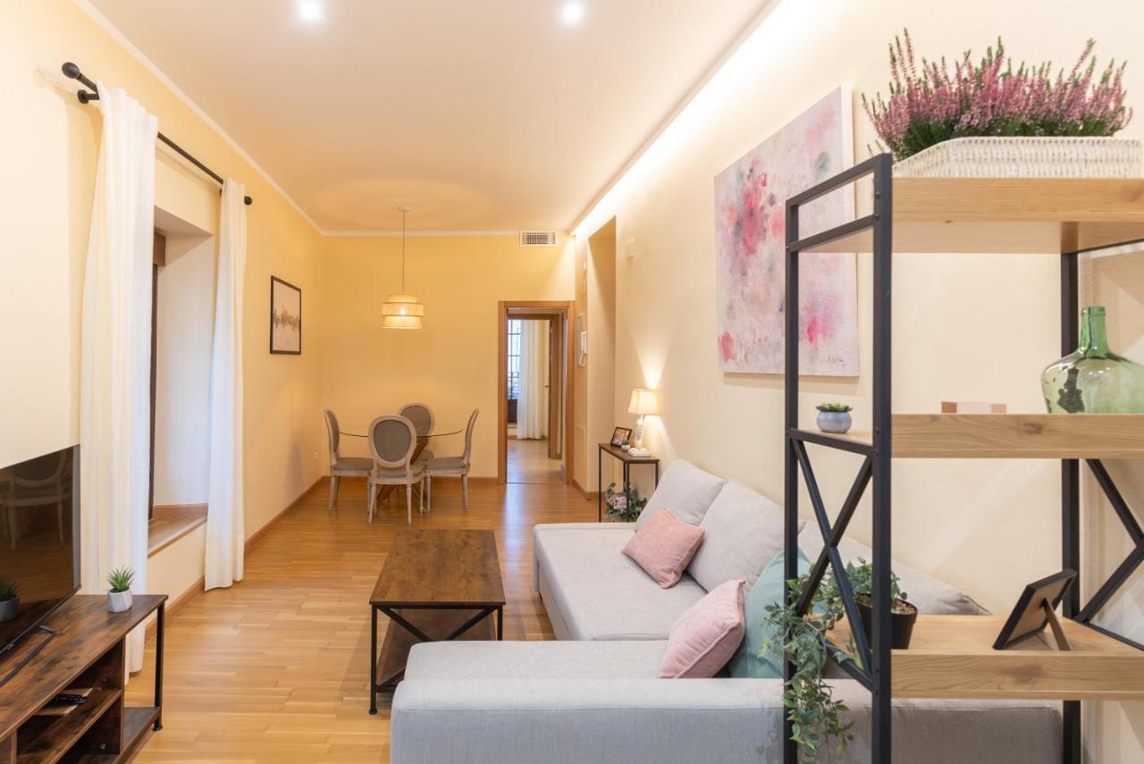 Apartamento Puerta De Cordoba- Exterior Con Balcones Zewnętrze zdjęcie