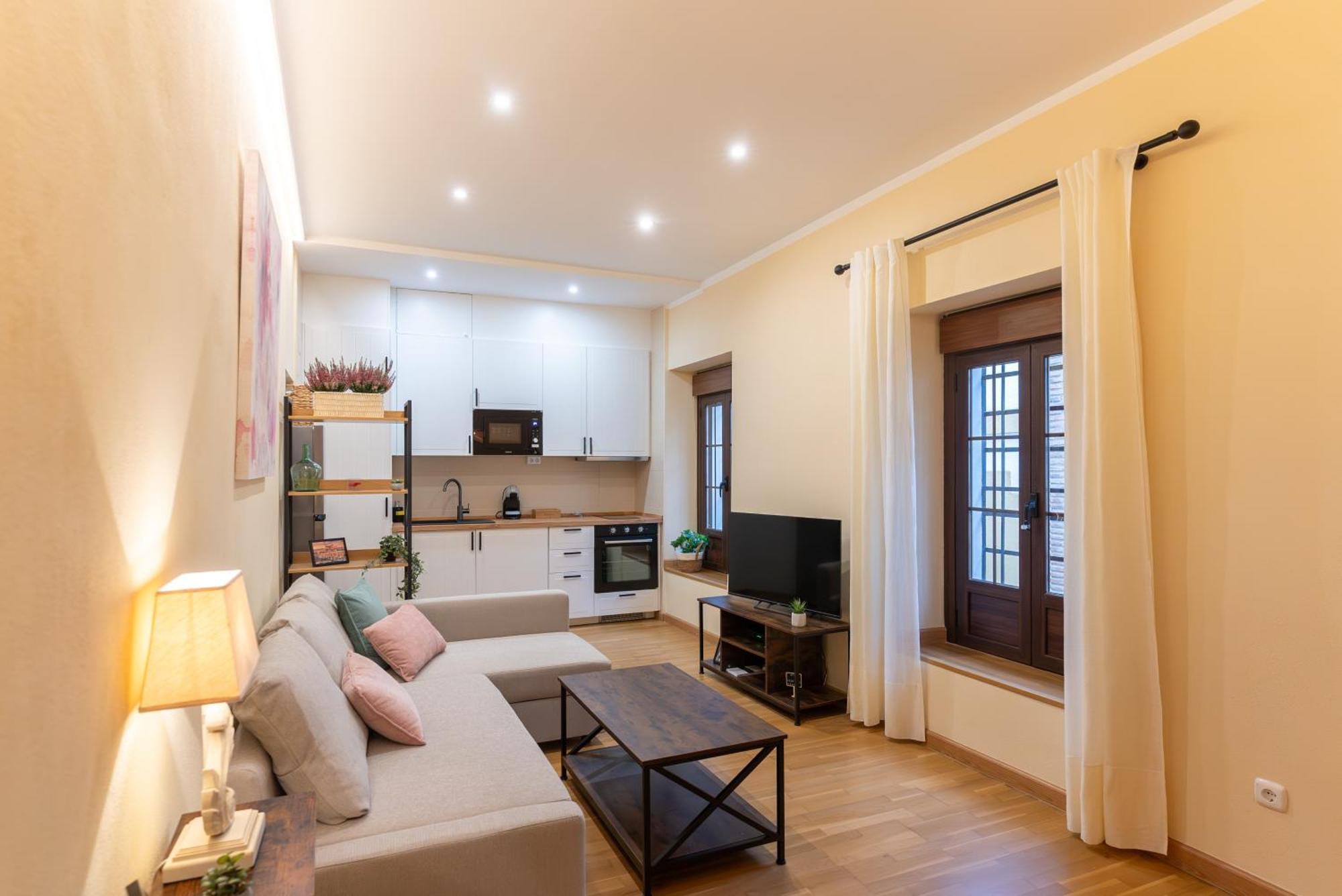 Apartamento Puerta De Cordoba- Exterior Con Balcones Zewnętrze zdjęcie