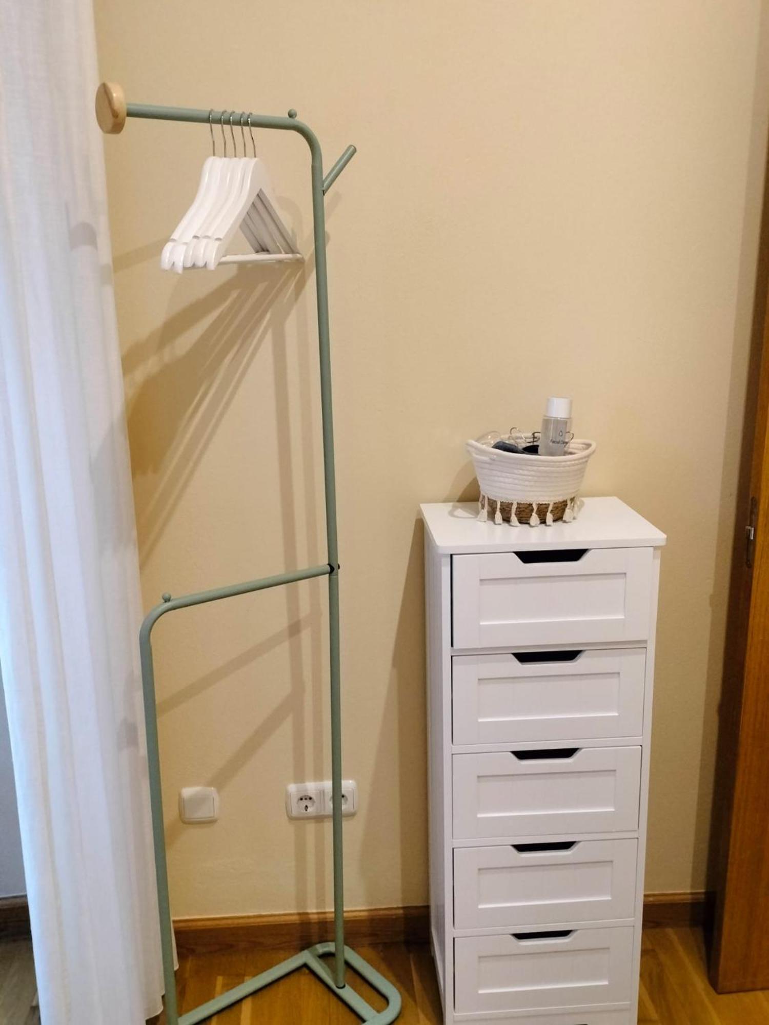 Apartamento Puerta De Cordoba- Exterior Con Balcones Zewnętrze zdjęcie